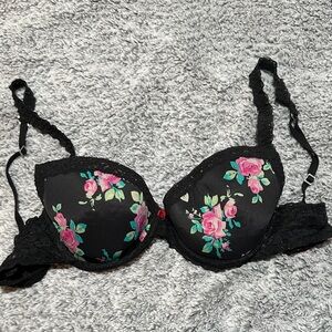 PINK Victoria's Secret Black Floral Bra